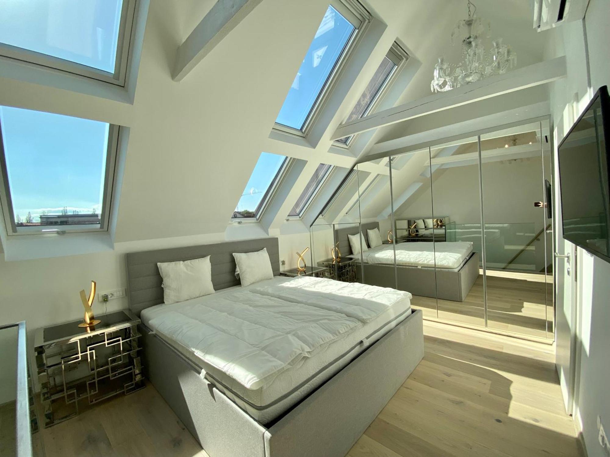 Ab Ljubljana - The Princess Castle Triplex 외부 사진